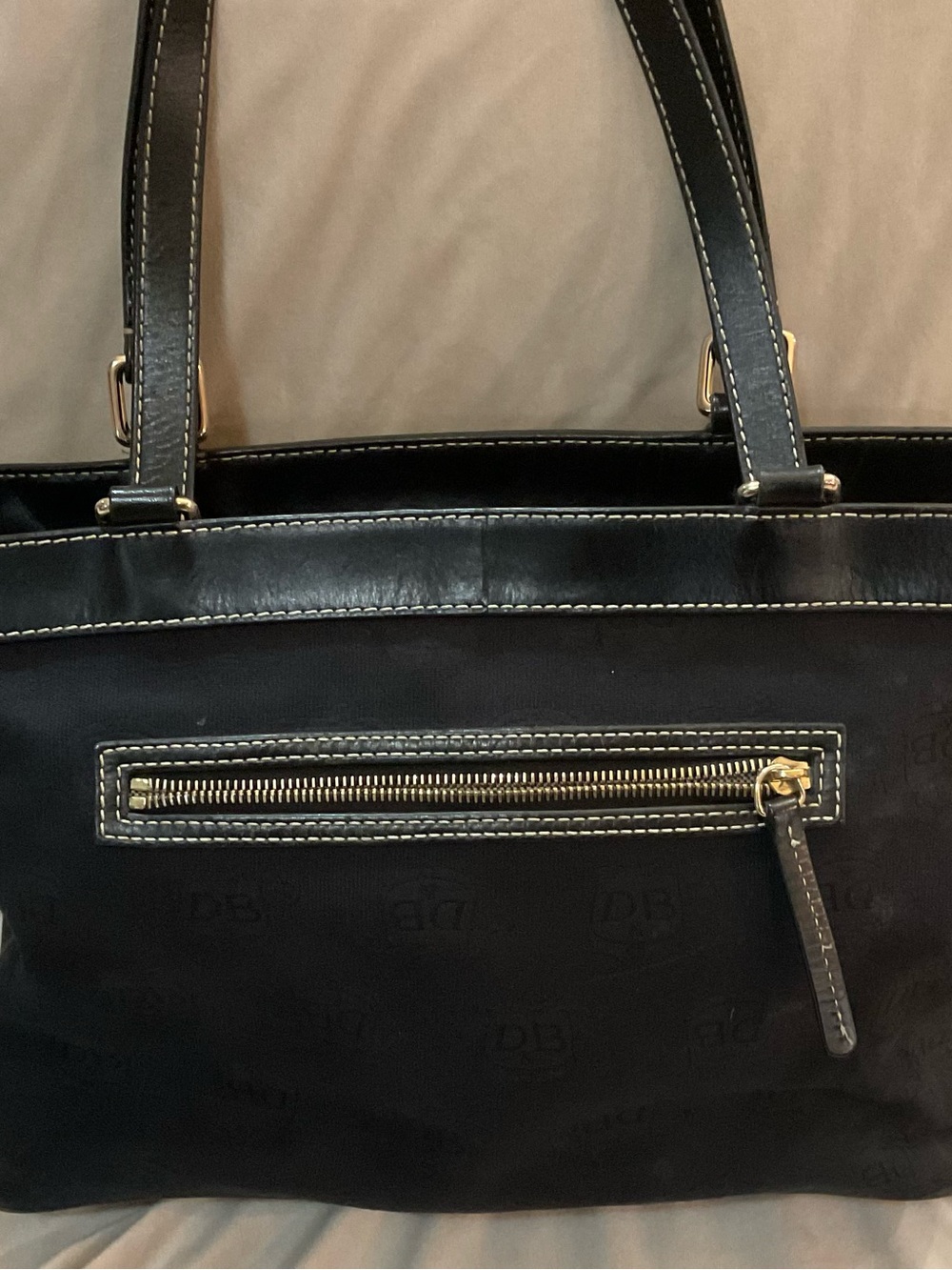 Dooney &Bourke East/West Shoulder Bag - Picture 3 of 7